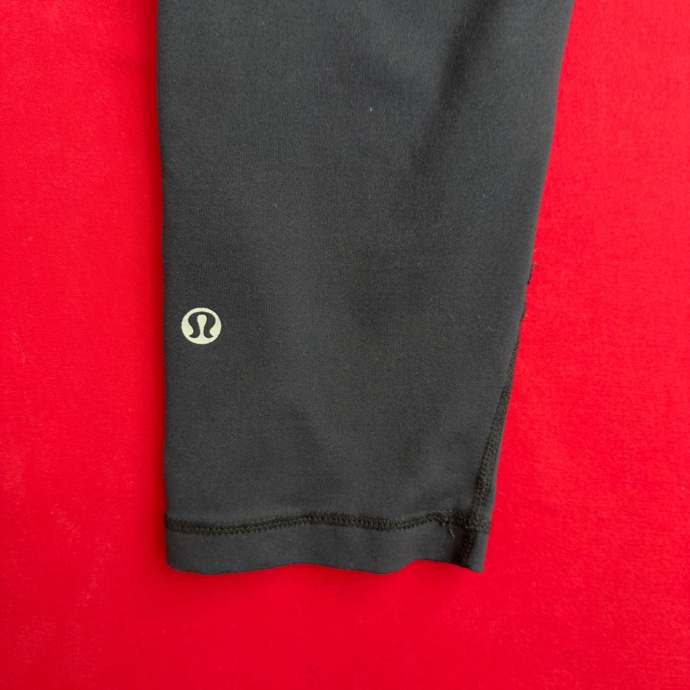 Lululemon Black Cropped Leggings Multi Color Waistband Yoga Pants Women Size 4 - Picture 5 of 5